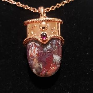 Laguna Lace Agate w/ Garnet Copper Pendant Necklace